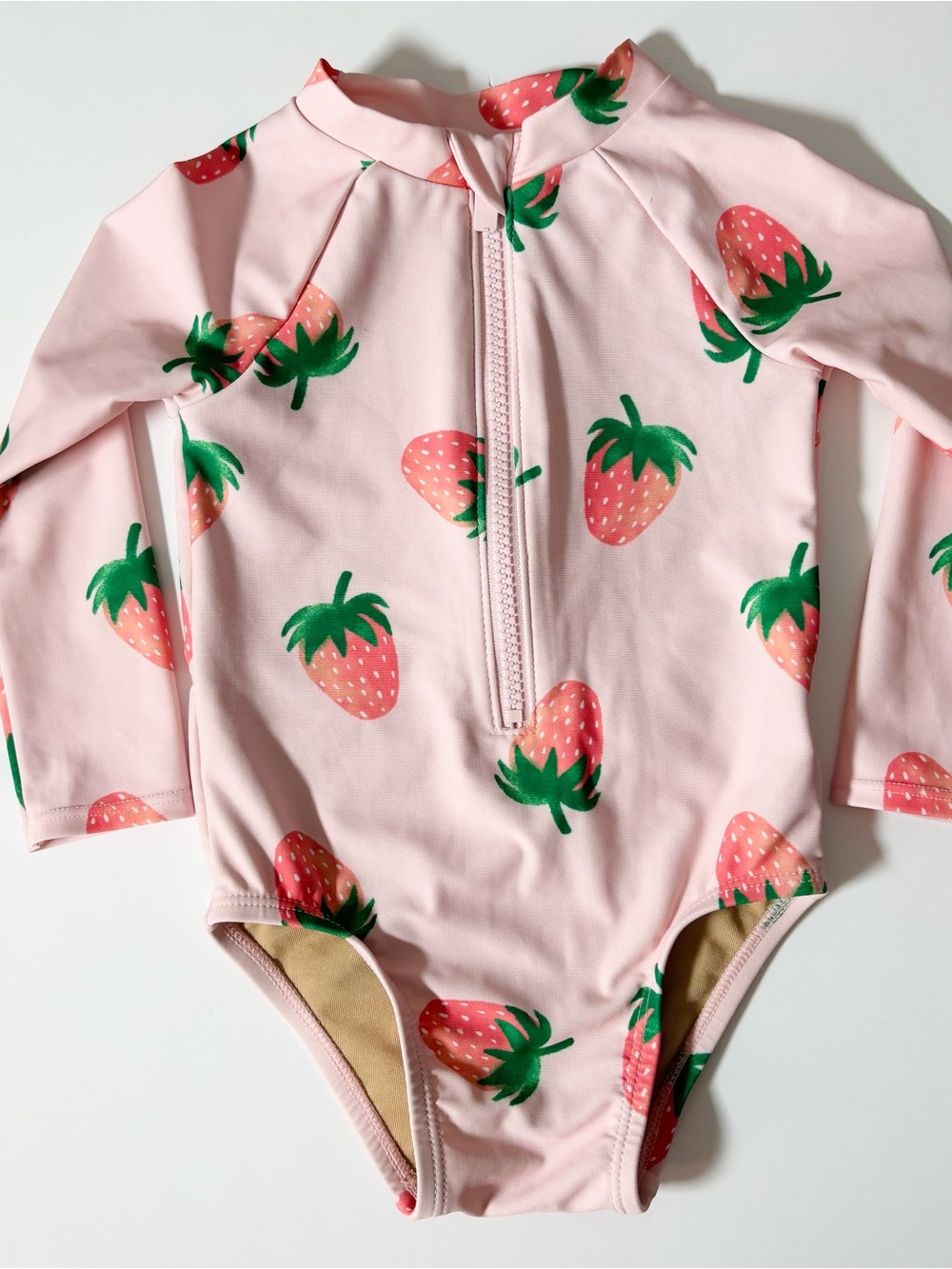 Old Navy Pink Strawberry Long Sleeve Rashguard Swimsuit 12-18M Girl Toddler Zip